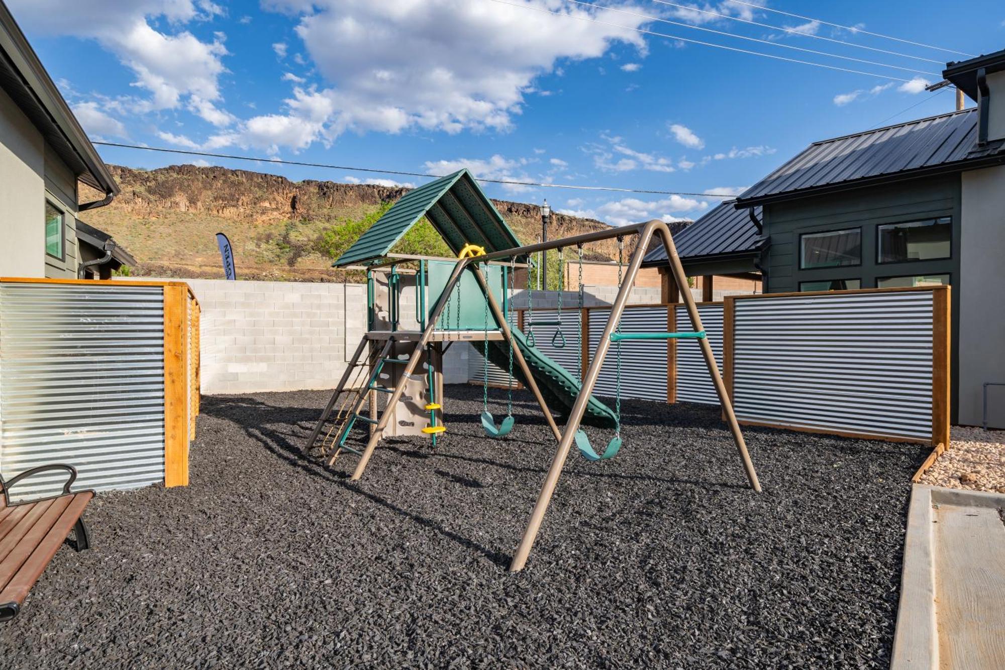 Zion Oasis Rentals Hurricane Exterior photo